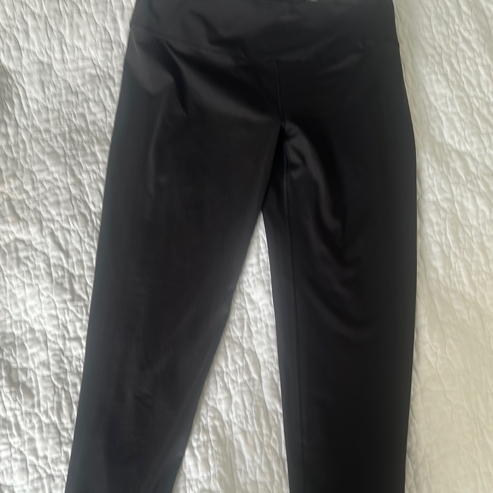 Black Athletic Leggings